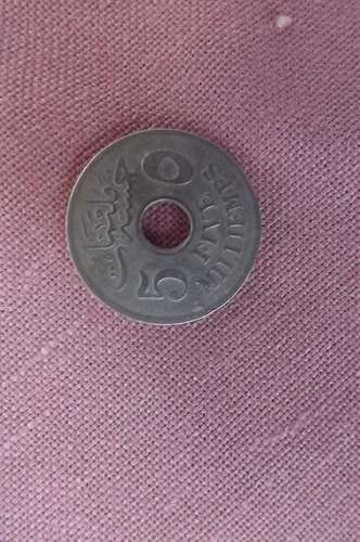 Egypt Coin 5 Mill 1917 - good condition