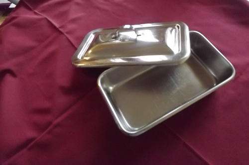 Vollrath Stainless Steel Dish with lid