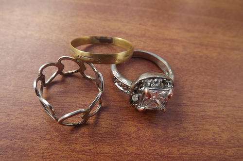 Lot of 3 rings as per scan