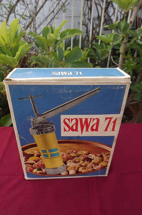 Sawa 71 Cookie maker with 18 different designs made in Sweden