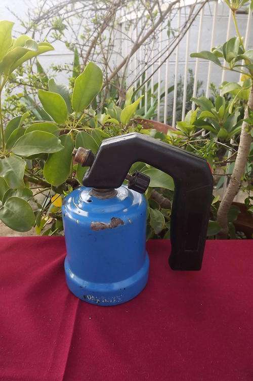 Blow torch working with small gasbottle