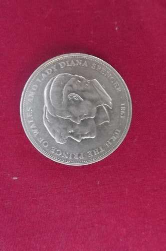 Commemoration Coin 1981 Wedding Charles & Diana