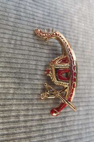 Brooch as per scan