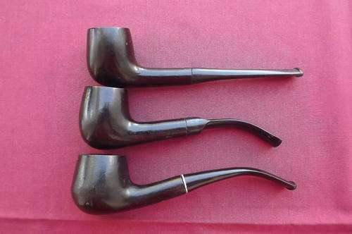 Lot of 3 smoke pipes - as new