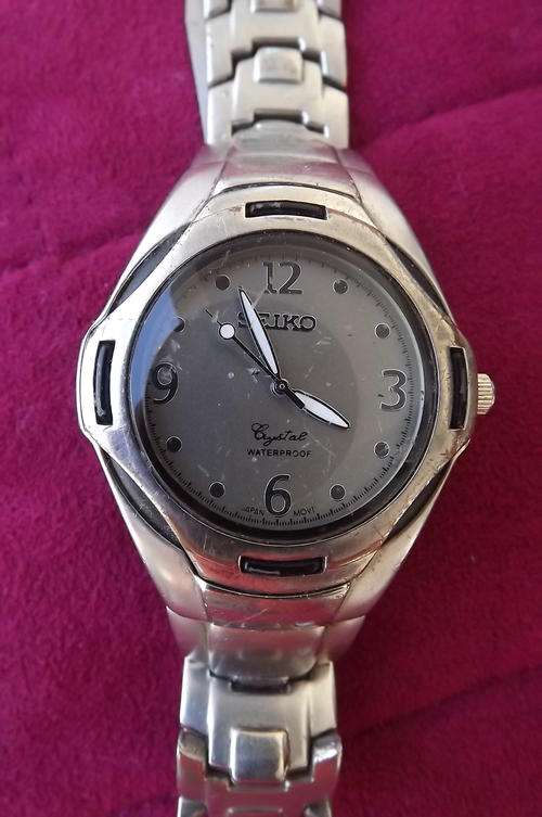 Seiko Mens Watch - Crystal - Waterproof
