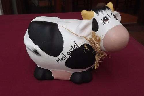 "Melkgeld" Cow Money Box in Ceramic - length - 18cm