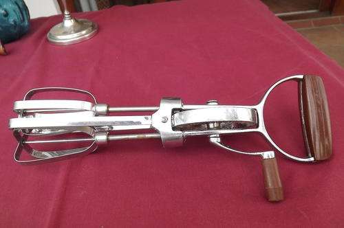 Vintage Prestige Hand Mixer - with a note to oil the bearings - works like a dream