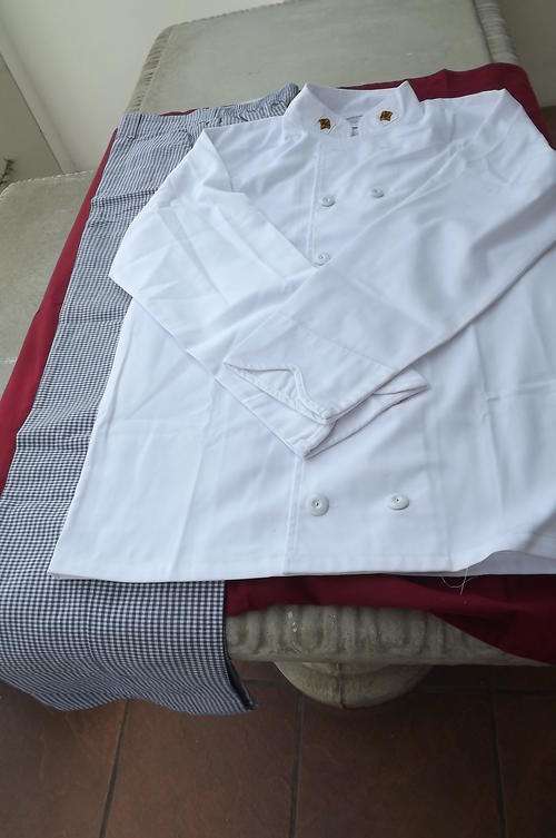 SA Army Chef's Suit in Medium - 92-87 - very good condition