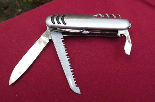 Utility Knife with 5 Options - good condition