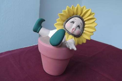 Fun Ornament - Plant  Pot with Sunflower Baby - 18cm high - as new