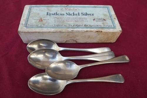 Set of 5 Sipelia Nickel Silver Teaspoons from Sheffield England in original box