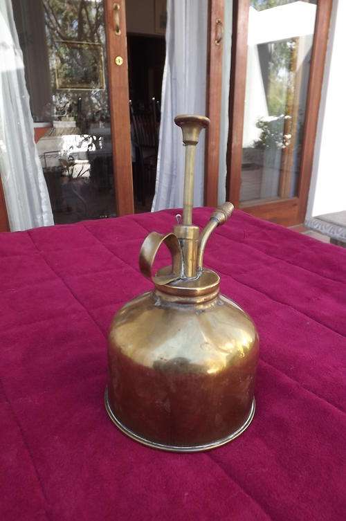 Vintage Brass Oil Can with Thumb Pump - loose where the pump enters the bottom part - see scans