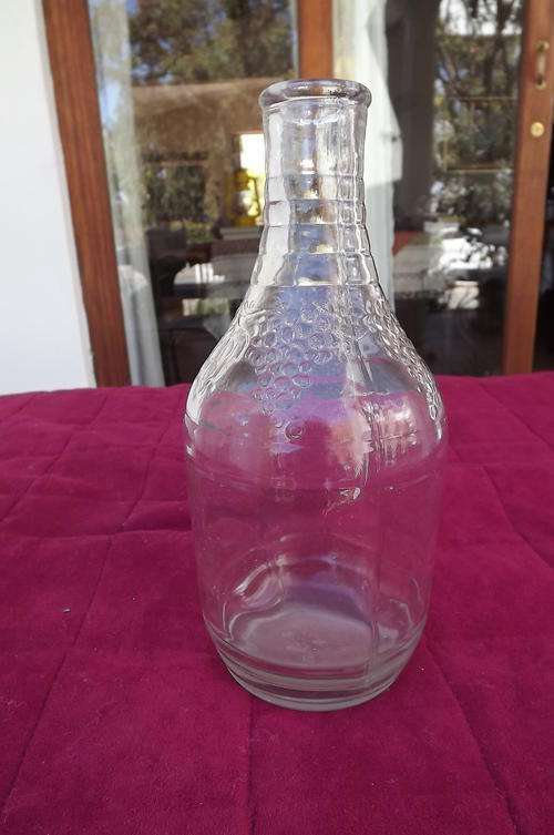 Glass Decanter - height 22.5cm