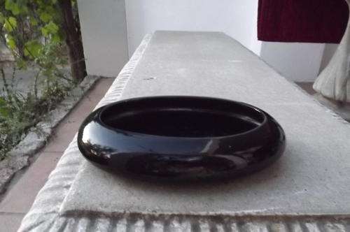 Black Oval Porcelain Vase - height 5cm - 18x26cm