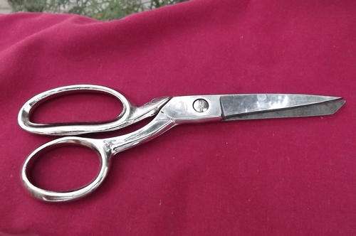 Antique Scissors by Angesa Italy - length 18cm