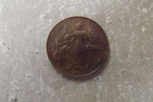 France 10 Centimes 1900 Copper Coin - VF Condition - possibly cleaned