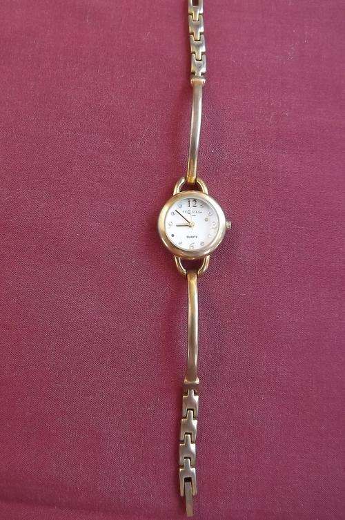 Sequel Quartz Ladies Watch in good working condition - Mother of Pearl Face - Japan Movement