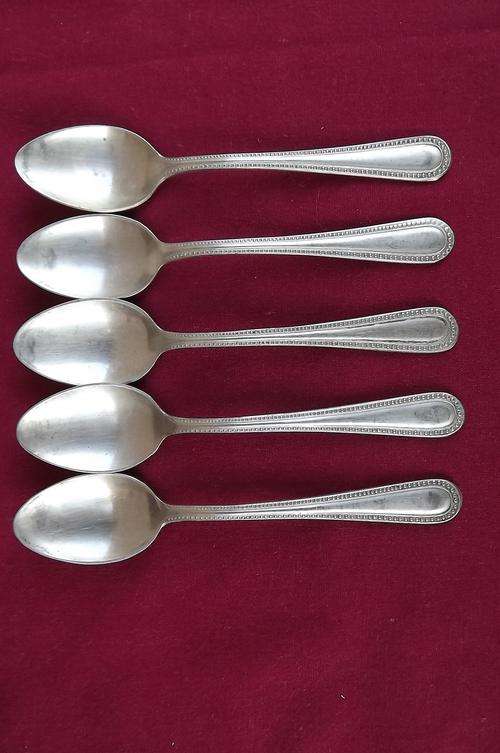 Set of 5 EPNS Teaspoons - good condition