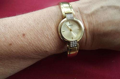 Very Pretty Lanco Quartz Ladies Dress Watch - in good working condition