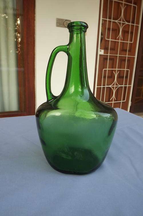 Green 1.5 Litre Vintage Wine Bottle with Handle - good condition - height 29cm