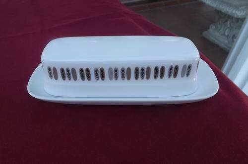 Noritake Progression China Cheese/Butter Dish in good condition - see scans