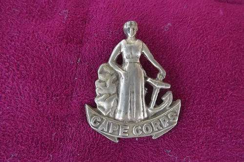 Old Version of Cap Corps Beret Badge 1915 to 1945 in Brass with 1 Screw - good condition