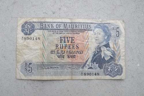 Bank of Mauritius - Five Rupees
