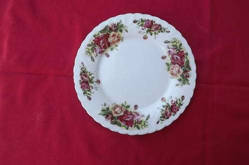English Rose Porcelain Side Plate in good condition