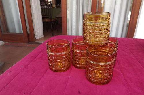Set of 5 Amber Tumblers - pretty pattern - new condition - height 8cm