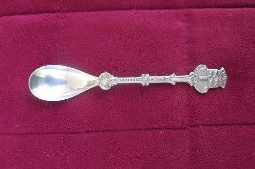 Beautiful Antique Rotterdam Souvenier Dutch Spoon-marking Demet 90-Electroplated in excellent cond