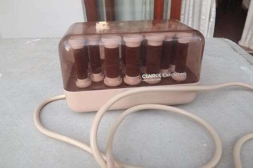 Clairol Caresetter electric warm velvet rollers (19).Made in Denmark.Only need pins.Working