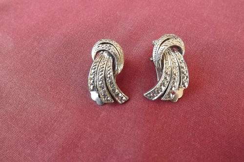 Pair of markasite clip-on vintage earrings in good condition