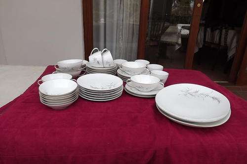 Thomas Germany Porcelain Dinner set.38 Pieces.Gilded edging.Consist of 2 oval serving plates,6 small