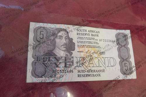 S.A.Republic R5 banknote in UNC condition signed Stals.1990-1993