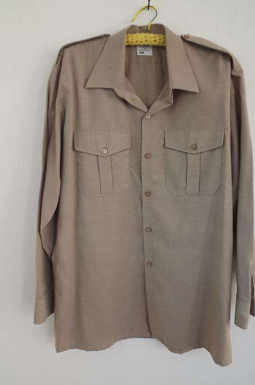 S.A Army long sleeve shirt size 4391 by Endeavour clothing 1989.Chest 120cm.Epulettes on shoulders.
