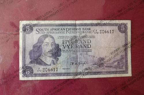 S.A Reserve Bank R5 note 1967.Signed TW de Jongh.E/A.Fair condition