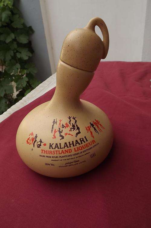 Old empty glass Kalahari Thirstland Liqueur bottle.750ml.With stopper.Good condition