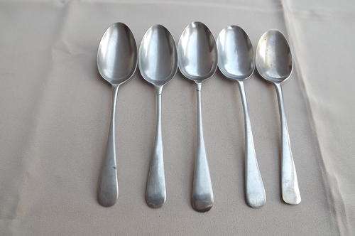 Lot of 5 Nickel Silver vintage dessert spoons. See scans. Good condition