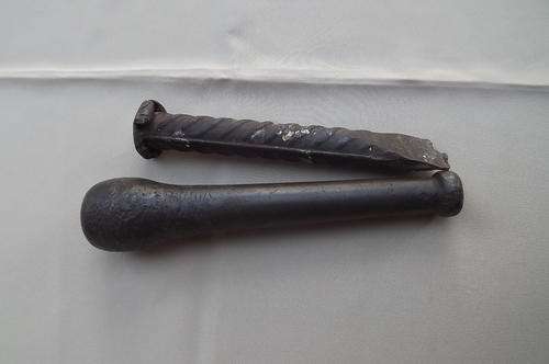 Vintage heavy steel tools - see scans