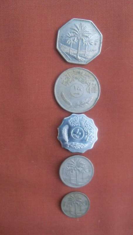 Set of coins from Iraq