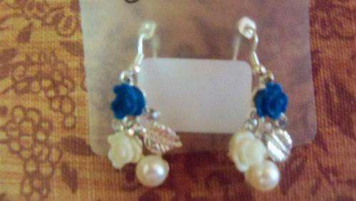 Pair of Costume Jewellery Earrings
