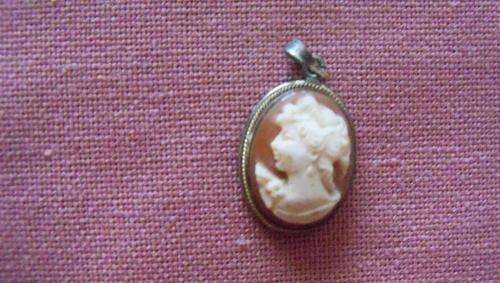 Cameo Pendant - as per scan