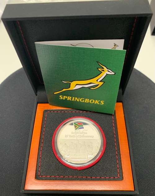 2019 Invictus 1oz fine silver coin colour Siya Kolisi signed COA, box