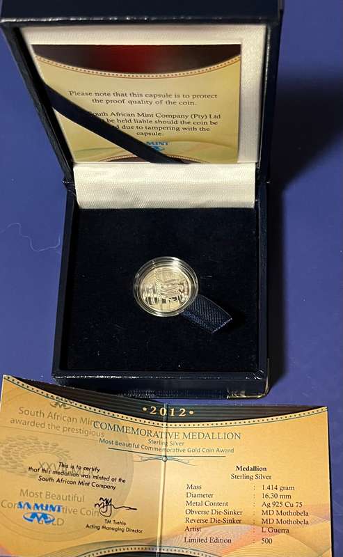 2011 Commemorative Meerkat Sterling Silver medallion most beautiful coin 500 minted
