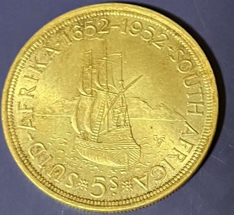 1952 Five Shilling Coin 0.500 Silver 28.28 grams