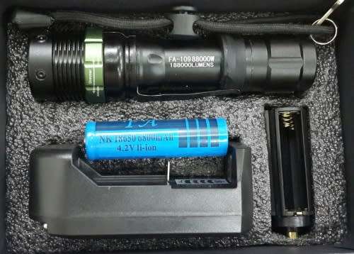 CREE LED 84000 Lumens Flashlight Torch