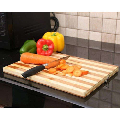22cm x 32cm Hanging Bamboo Cutting Board - 3 ON AUCTION