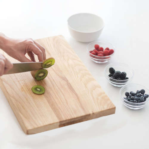 22cm x 32cm Hanging Bamboo Cutting Board - 3 ON AUCTION