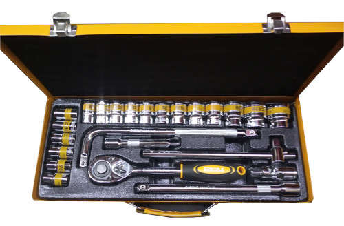 24 Piece 1/2` Socket Set