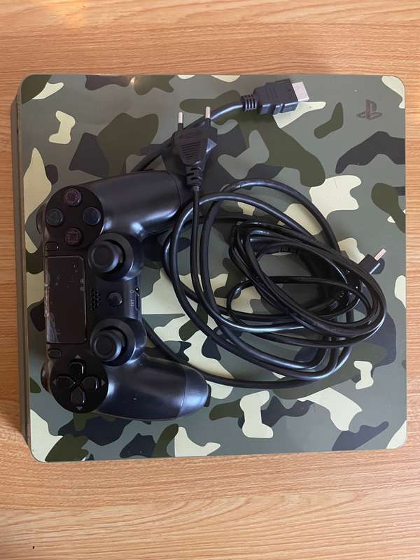 Sony PS4 Slim Green Camouflage - 1TB With 1 Black generic controller